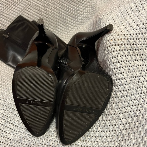 Nine West leather reindeer kneehigh boots - Picture 6 of 7